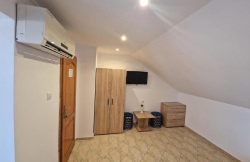 Sozopol House | Guest House Yanina