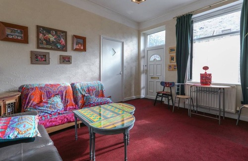 Bradford House | Guest is God in 2 bed house near Bradford Uni