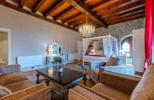 Cruet Bed & Breakfast | Guest Room - Château de la Rive - 2 Persons