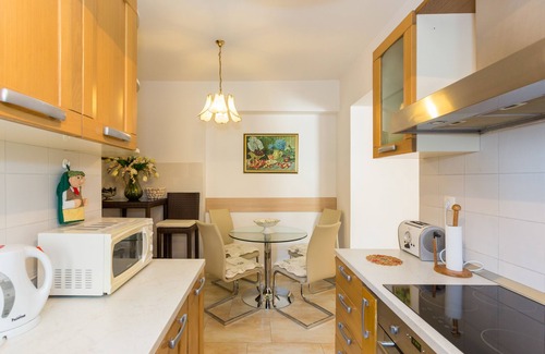 Montovjerna House | Guesthouse S&L