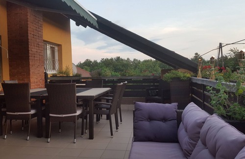 Sukoro House | Guesthouse with lake views on Lake Velence, nature in a romantic country house