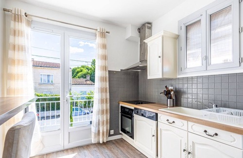Begles House | GuestReady - Above the dream in Bègles