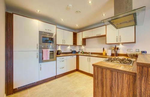 Bonnington Apartment | GuestReady - Amazing apartment with a Castle view