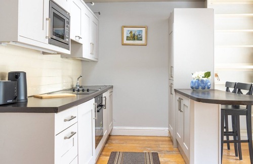 Ballsbridge House | GuestReady - Central Mews in Dublin