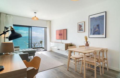 Gaula Apartment | GuestReady - Endless Ocean Views