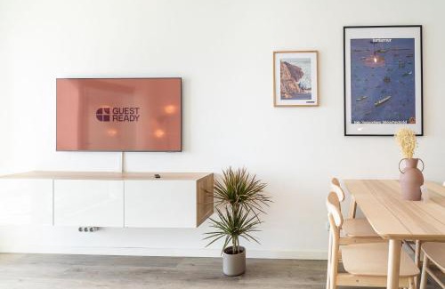 Gaula Apartment | GuestReady - Endless Ocean Views