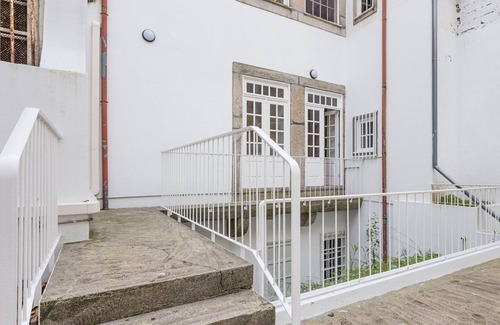 Sao Nicolau Apartment | GuestReady - Grandeur River Terrace