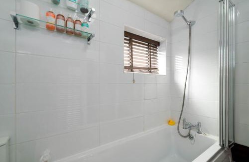 South Bermondsey House | GuestReady - Large Home with Garden in Bermondsey
