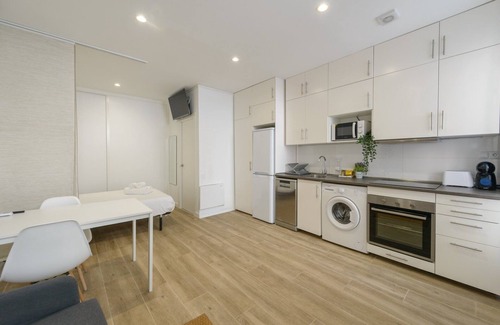 San Blas-Canillejas Apartment | GuestReady - Stay near IFEMA/Wanda Stadium Madrid