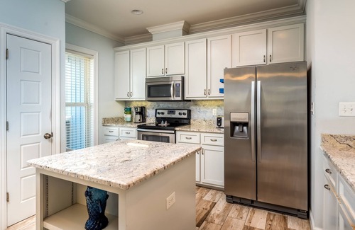 Dauphin Island House | Gulf Front 4/3 with stairs to the waves! Wake up on the Gulf! - Awake on the Gul