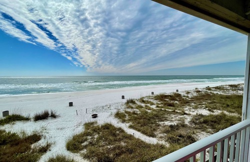 Biltmore Beach House | Gulf Front Townhouse 2BR/BA, Sleeps 6, Pet Friendly, Wi-Fi 4 Units Avail