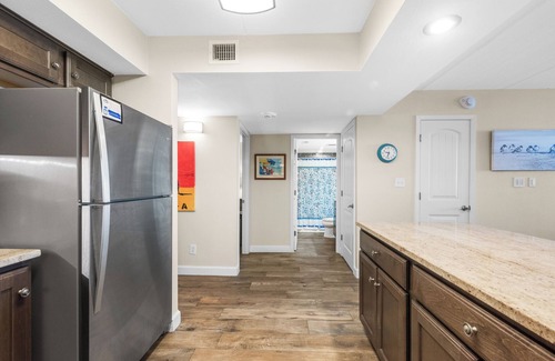 Port Aransas Condo | Gulf Shores 308 Third Floor Beachfront View 2 Bedroom 2 Bathroom Condo