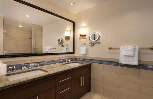 Marco Island Resort | Gulf Side - 2 Bedroom - Marriott's Crystal Shores - Full Resort Access