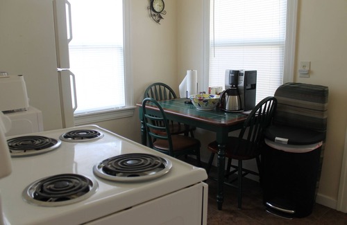 Bayview House | Gulfport's Marina District! Quiet, Clean, Comfortable, and Walkable to Downtown!
