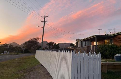 Coles Bay House | Gumnut Cottage