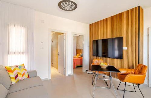 Nahariya Apartment | GW930 Gugel Waves Amazing Seaview Apartments