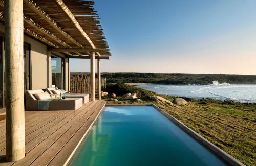 Ngquza Hill Cabin | GweGwe Beach Lodge