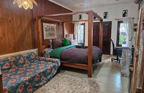 Bukit Hotel | GWK View Boutique Hotel and Residence