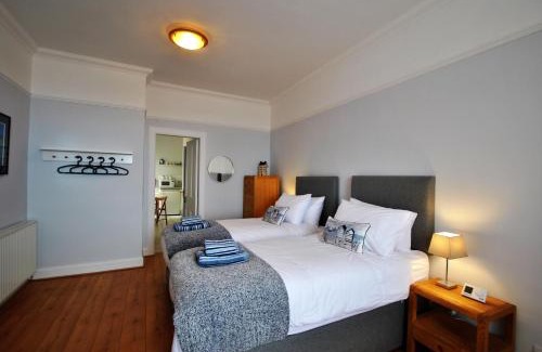 Pittenweem Apartment | Gyles Apartment - harbourfront studio Pittenweem