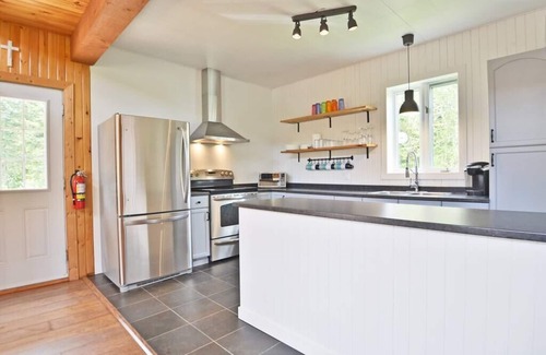 Baie-St-Paul House | Hôtel à la maison - Ô Chalet la Détente et Rivière