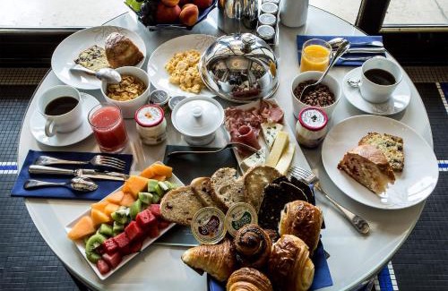 Quartier de la Place-Vendome Hotel | Hôtel Brighton - Esprit de France