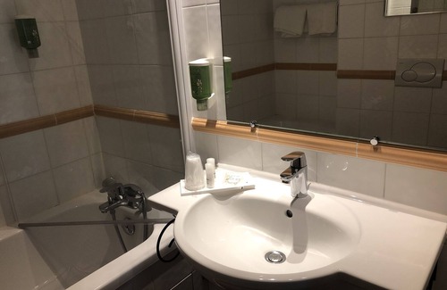Arsenal Hotel | Hôtel Castex