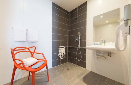 La Rochelle Hotel | Hôtel Confort La Rochelle Centre les Minimes