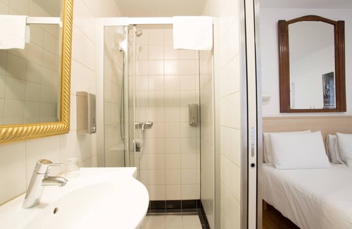 Batignolles Hotel | Hôtel Darcet Paris