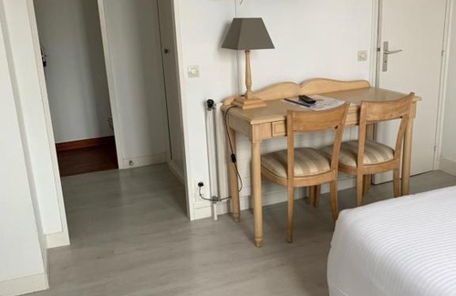 Courseulles-sur-Mer Hotel | Hôtel de Paris