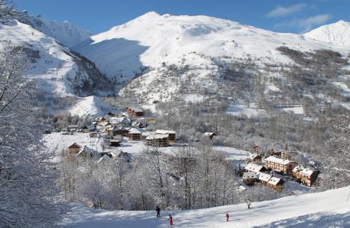 Valloire Hotel | Hôtel du Crêt Rond