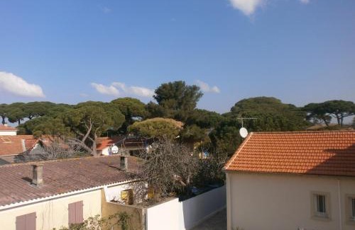 Toulon - Hyeres Hotel | Hôtel La Reine Jane