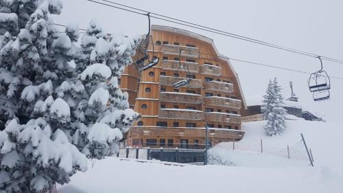 Avoriaz Hotel | Hôtel MiL8