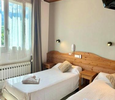 Jausiers Hotel | Hôtel Sans Souci