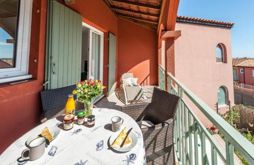 Theoule-sur-Mer Apartment | Hübsch eingerichtetes Apartment Miramar mit großem Balkon, Pool, fussläufig zum Strand