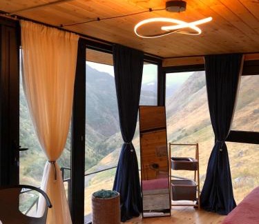 Juta Apartment | H i k i n g
