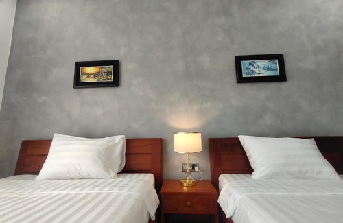 Kampot Hotel | H&M Boutique