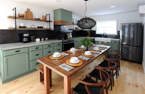Long Pond Ski Chalet | H O R I Z O N C H A L E T
