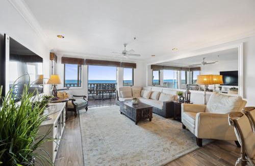 Avalon House | H1070 Hamilton Cove Villa 10-70