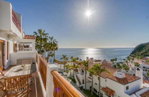 Avalon House | H1778 - Hamilton Cove Villa 17-78