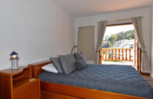 Avalon House | H1778 - Hamilton Cove Villa 17-78