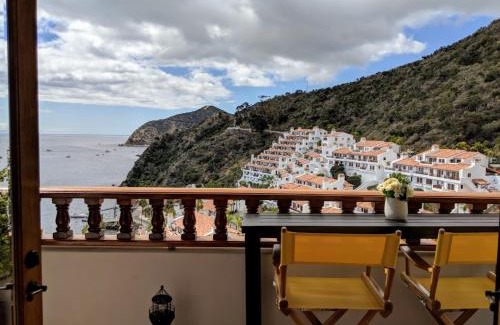Avalon House | H1788 - Hamilton Cove Villa 17-88