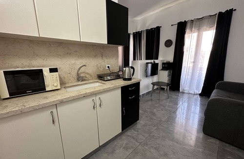 Kerem HaTeimanim Apartment | Ha-Yarkon Thirty Nine