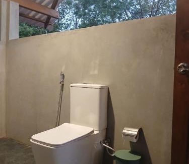 Habarana Ski Chalet | Habarana Chena Hut - Air conditioning Private Cabana with Balcony