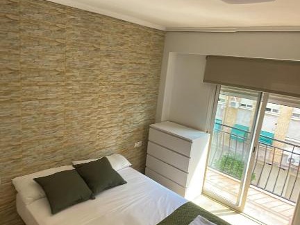 Marxalenes House | Habitación con balcón en piso compartido