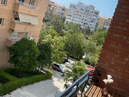 Marxalenes House | Habitación con balcón en piso compartido