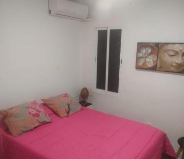 Arrancapins Bed & Breakfast | Habitación en piso Compartido 1-Valencia Centro