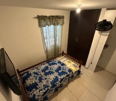 Tumba Vieja House | Habitacion amoblada frente al 99 de brisas del golf arraijan