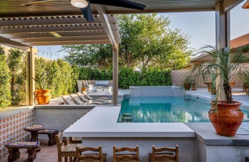 Indio House | Hacienda San Miguel Pool And Spa With Outdoor Kitchen