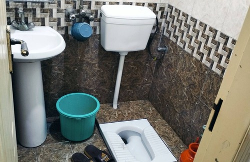 Lahore Apartment | Hajwarian Hotel Inn