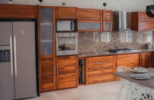 Zona Norte House | Hakuna Beach House